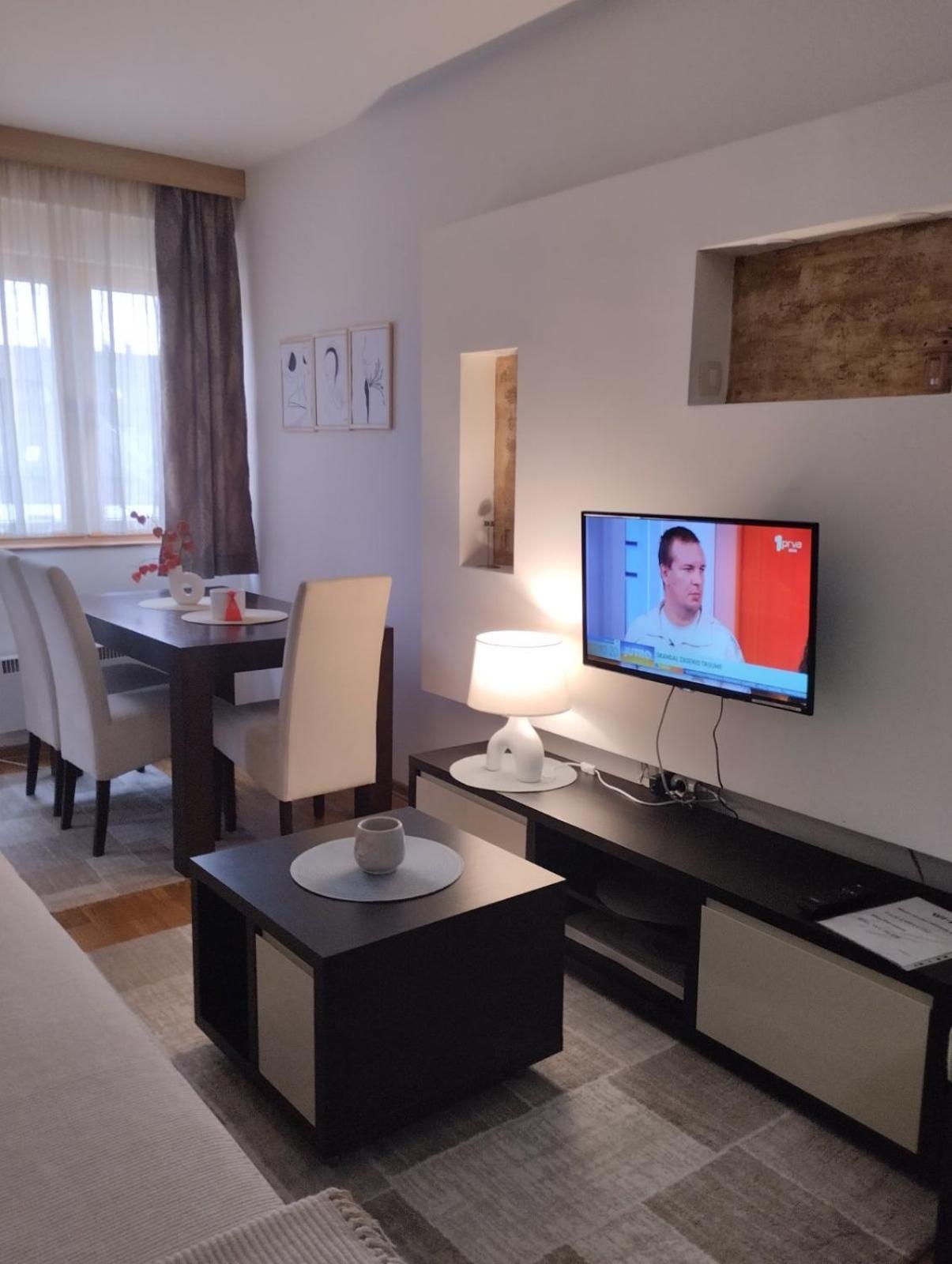 Beli Apartman U Zlatiborskim Konacima Bele Vode Bb Esterno foto