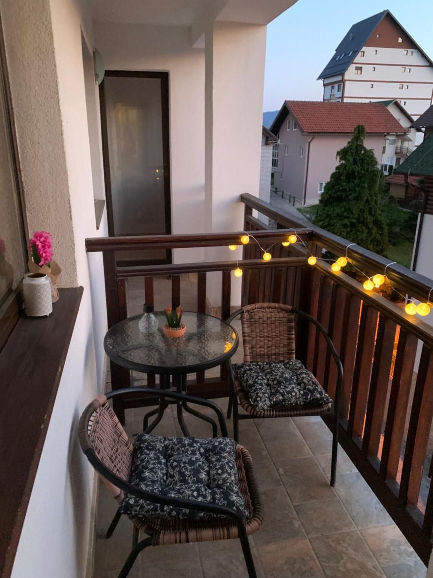 Beli Apartman U Zlatiborskim Konacima Bele Vode Bb Esterno foto