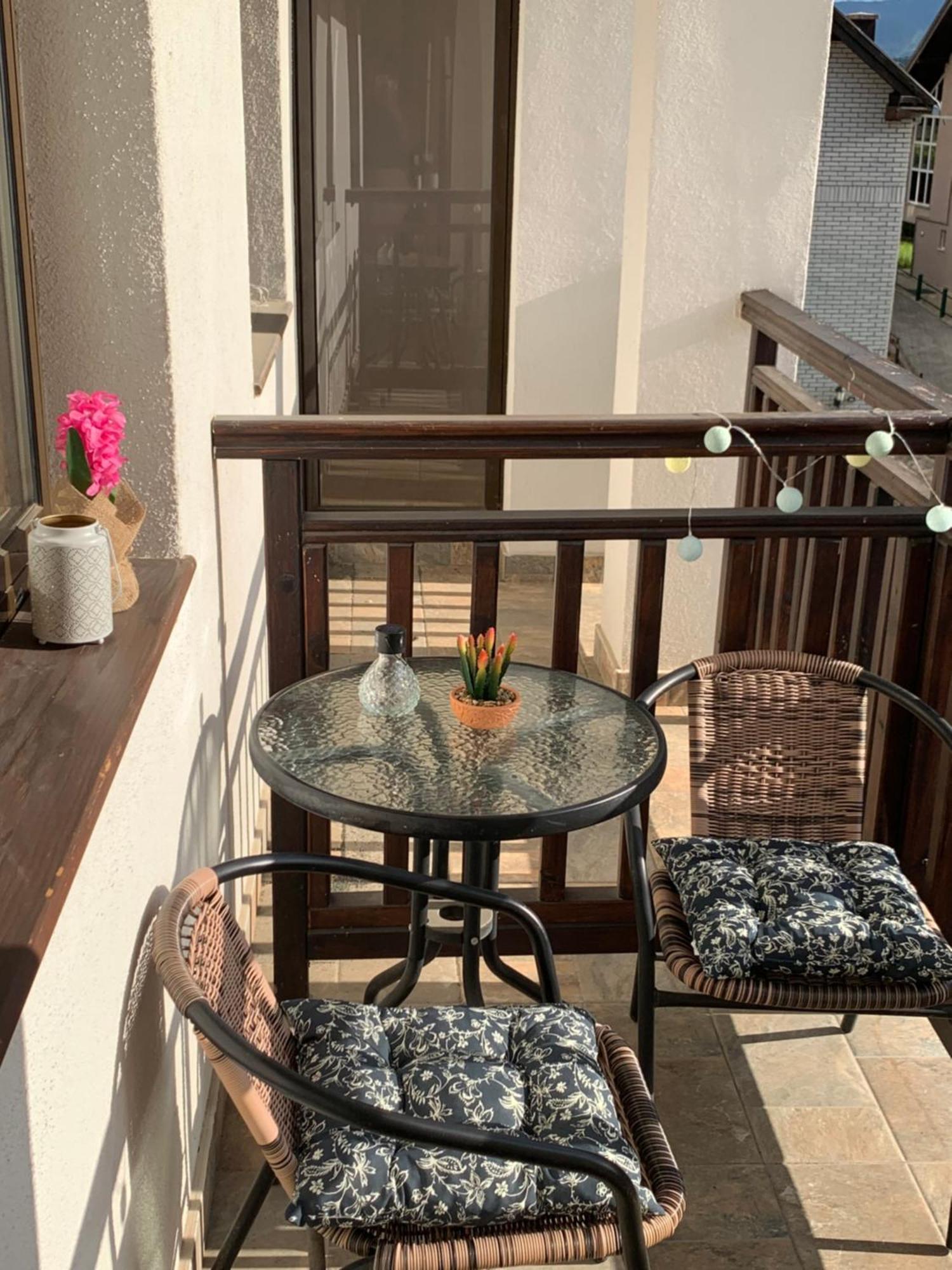 Beli Apartman U Zlatiborskim Konacima Bele Vode Bb Esterno foto